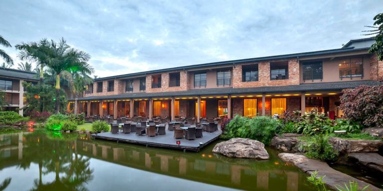 Speke Resort Convention Center Floating Restaurant
